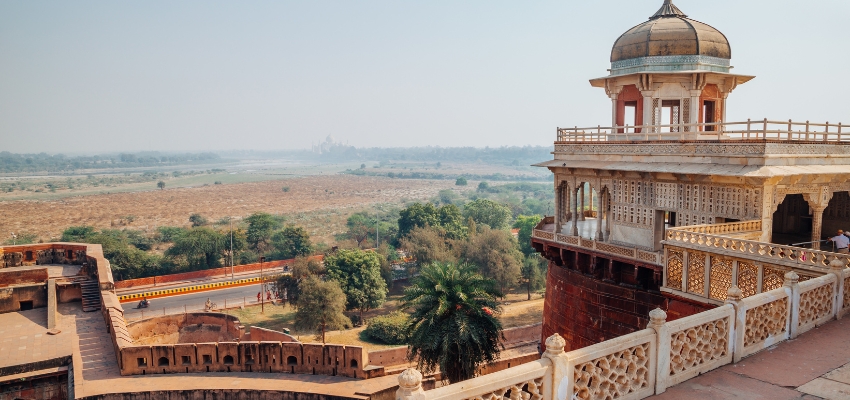 qutub-minar