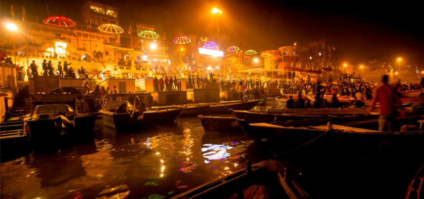 varanasi-in-the-evening