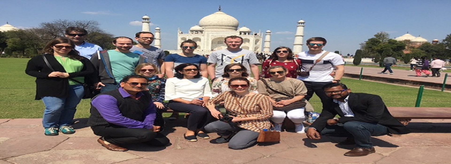 A Treatise On Tour Guide - Taj With Guide Blog